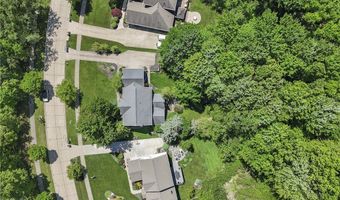 705 Lake Trl, Aurora, OH 44202