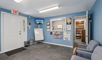 492 N Main St, Barnegat, NJ 08005