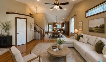1130 Indian Hills Rd, Brookings, SD 57006