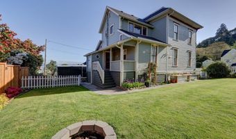 369 37th St, Astoria, OR 97103