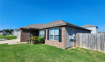 712 67th Ave, Bentonville, AR 72713