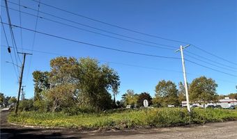 20 J Medeiros Way, East Providence, RI 02914