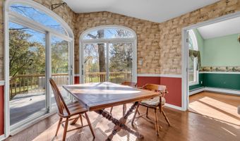 42 Crest Dr, Basking Ridge, NJ 07920