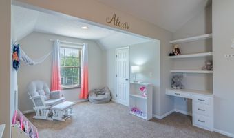 14108 Pine Valley Ct, Basehor, KS 66007