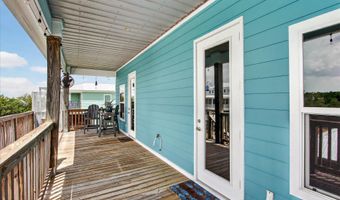 4032 Bank St, Bay St. Louis, MS 39520