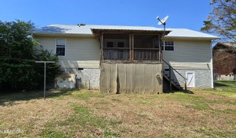 324 Circle R Dr, Benton, TN 37307