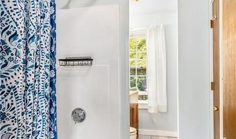 557 Center Rd, Block Island, RI 02807