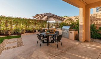 13722 Canyon Loop Trl, San Diego, CA 92130