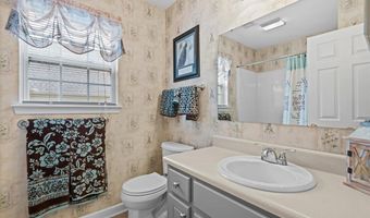 739 Running Creek Ln, Boiling Springs, SC 29316