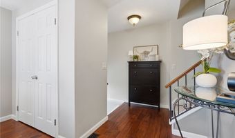 4400 Laurel Oak Dr, Allison Park, PA 15101