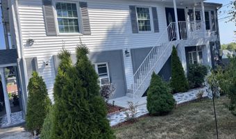 8 Elm Ct, Bridgeport, CT 06606