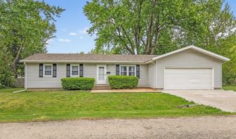 118 W Hawley St, Amboy, IL 61310