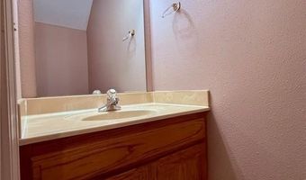 1404 Camellia Dr A, Bentonville, AR 72712