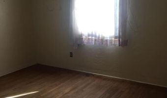 825 Palomas Dr SE, Albuquerque, NM 87108