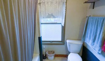 303 S Park St, Albany, WI 53502