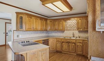 115 S Mulberry St, Adrian, MO 64720