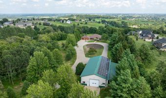 16978 Asbury, Asbury, IA 52002