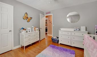 2205 Elmcrest Dr, Bardstown, KY 40004