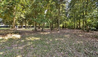 1126 Judge Sekul Ave, Biloxi, MS 39530