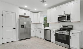 2922 W PERRY Rd, Avon Park, FL 33825
