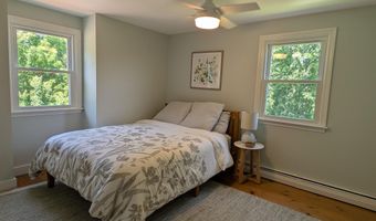 154 West St, Barton, VT 05822