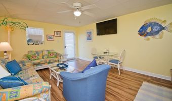 303 Henderson Blvd 2, Atlantic Beach, NC 28512