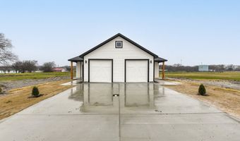 1020 Burnett Blvd A And B, Alvarado, TX 76009