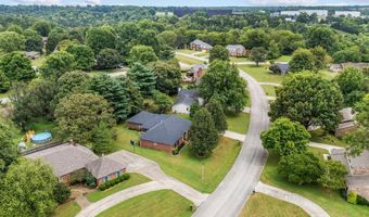 306 Edgewood Dr, Bardstown, KY 40004