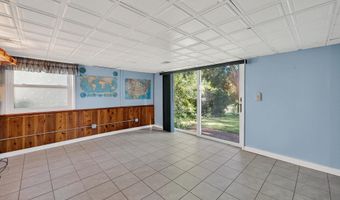 6809 Pilgrim Rd, Madison, WI 53711