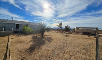 19688 S Diamondback Rd, Yucca, AZ 86438