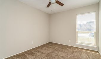 527 Red Oak St, Allen, TX 75002