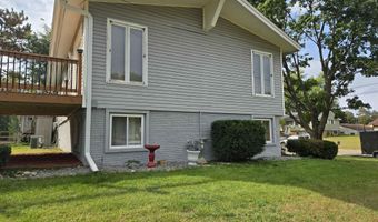 138 N Pierce St, Adams, WI 53910