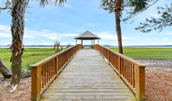 33 Fairway Dr, Bluffton, SC 29910