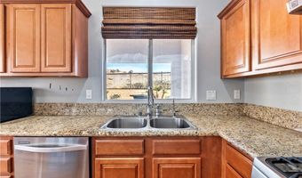 3175 Secret Pass Canyon Dr, Bullhead City, AZ 86429