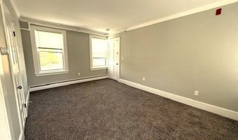 324 Cabot 2R, Beverly, MA 01915