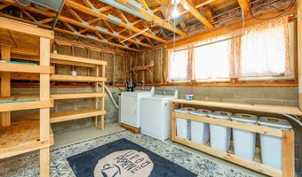 1103 4th St NW, Altoona, IA 50009