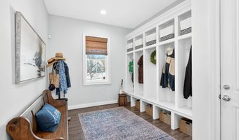 23248 MEADOW STAR Pl, Aldie, VA 20105