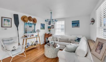 322 16th Ave, Belmar, NJ 07719
