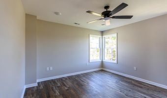 413 North Ave, Appomattox, VA 24522