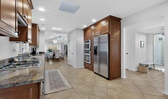 9735 Village Green Dr NE, Albuquerque, NM 87111