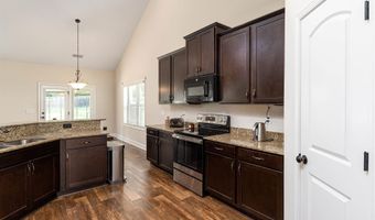 120 E Bowmore Dr, Blythewood, SC 29016