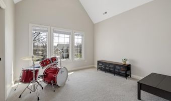 1129 SUMMIT HILLS Ln, Naperville, IL 60563