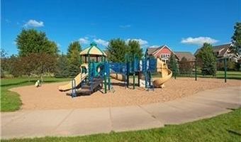 15474 Eames Way, Apple Valley, MN 55124