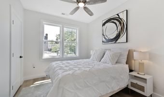 2806 FRANKLIN St NE, Washington, DC 20018