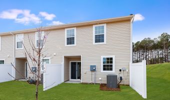 22 A Regent St, Camden, SC 29020