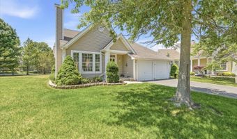 15 BREEZE Ter, Barnegat, NJ 08005