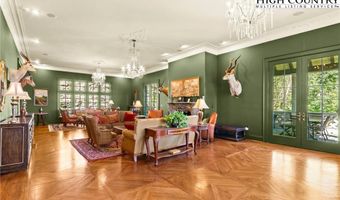 5742 NC Highway 194 S, Banner Elk, NC 28604