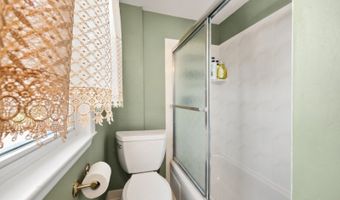 26 Liberty St, Andover, NJ 07801
