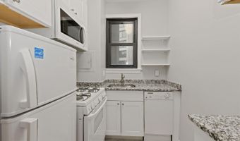 1010 25TH St NW #208, Washington, DC 20037