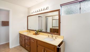 1637 Encino Dr, Escondido, CA 92025